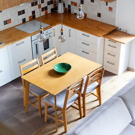 아파트 #stayhere - Serene & Cozy Loft In Trendy Paupys